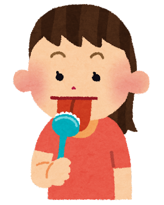 girl brushing her tongue